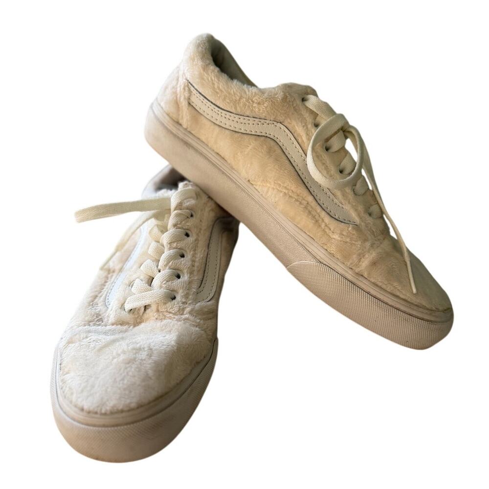 Vans Old Skool Sherpa Faux Fur Sneakers Ivory Cream Women's 7.5